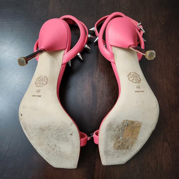 Alexander McQueen Punk Spike Stud Coral Pink Heels Size 40 - Picture 7 of 8